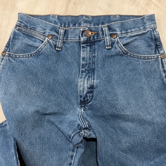 Wrangler Men's Classic Blue Straight Jeans - Picture 3 of 3